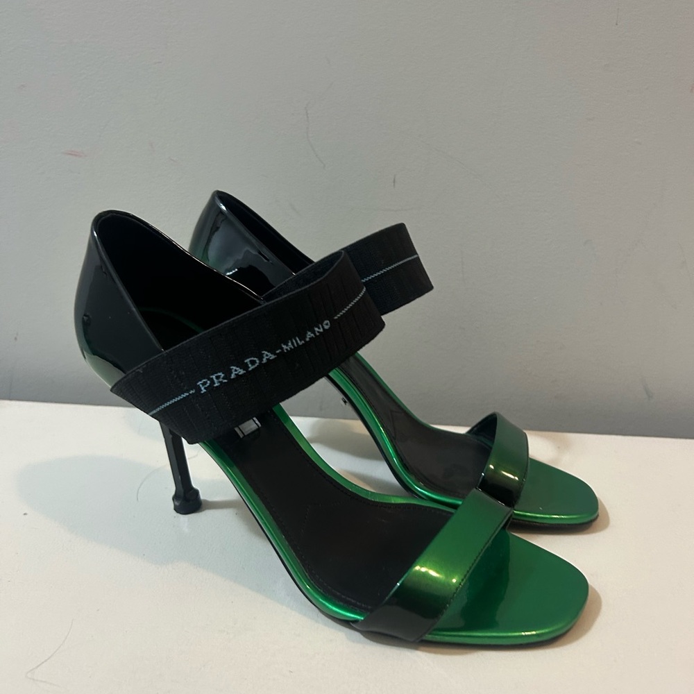 Prada Signature Logo Patent Leather
Heels